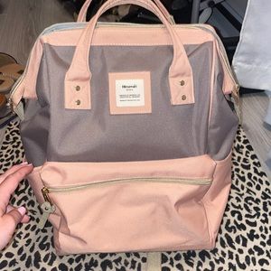 Womens Multipocket Backpack